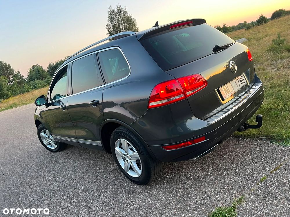 Volkswagen Touareg 3.0 V6 TDI BMT - 4