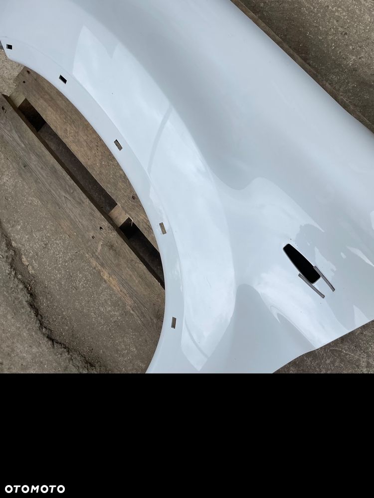 MITSUBISHI ASX I 10-16 BŁOTNIK PRZÓD LEWY PRZEDNI 5220D923 BIAŁY W KOLOR - 7