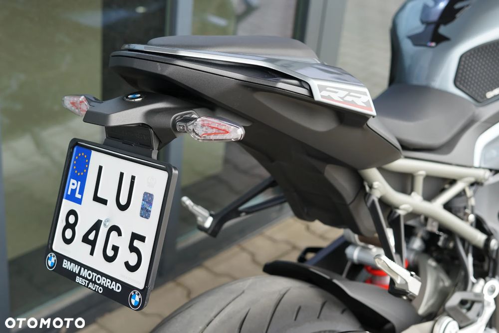 BMW S - 17