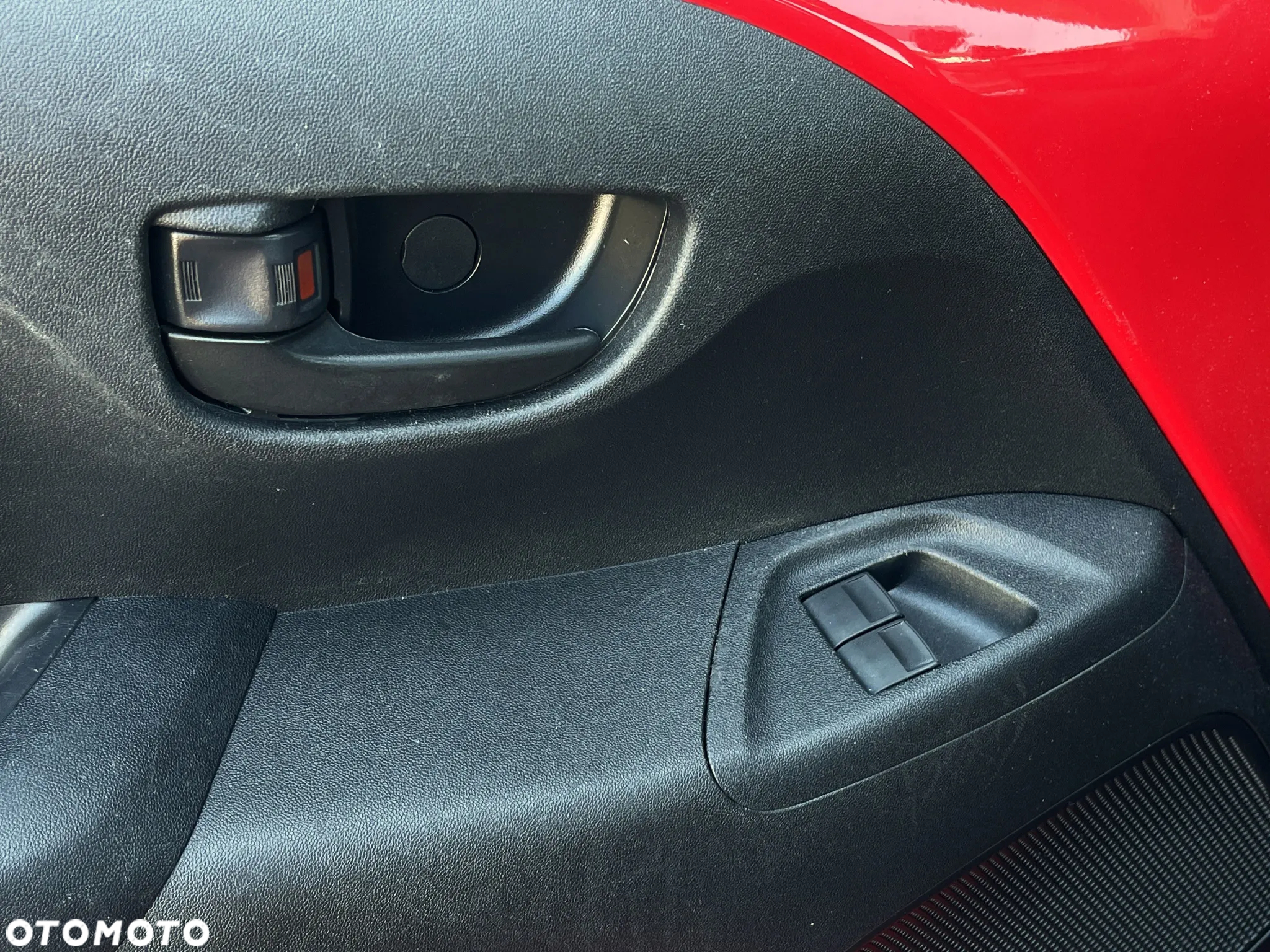 Toyota Aygo x - 16