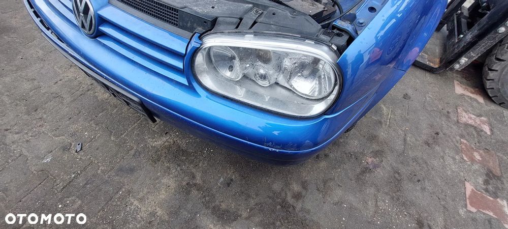 VW GOLF IV 4 na części  z 2000 r-1,4 16V benz  i 1999r.-2,0benzyna - 18