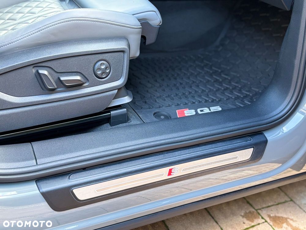 Audi SQ5 3.0 TFSI Quattro Tiptronic - 25