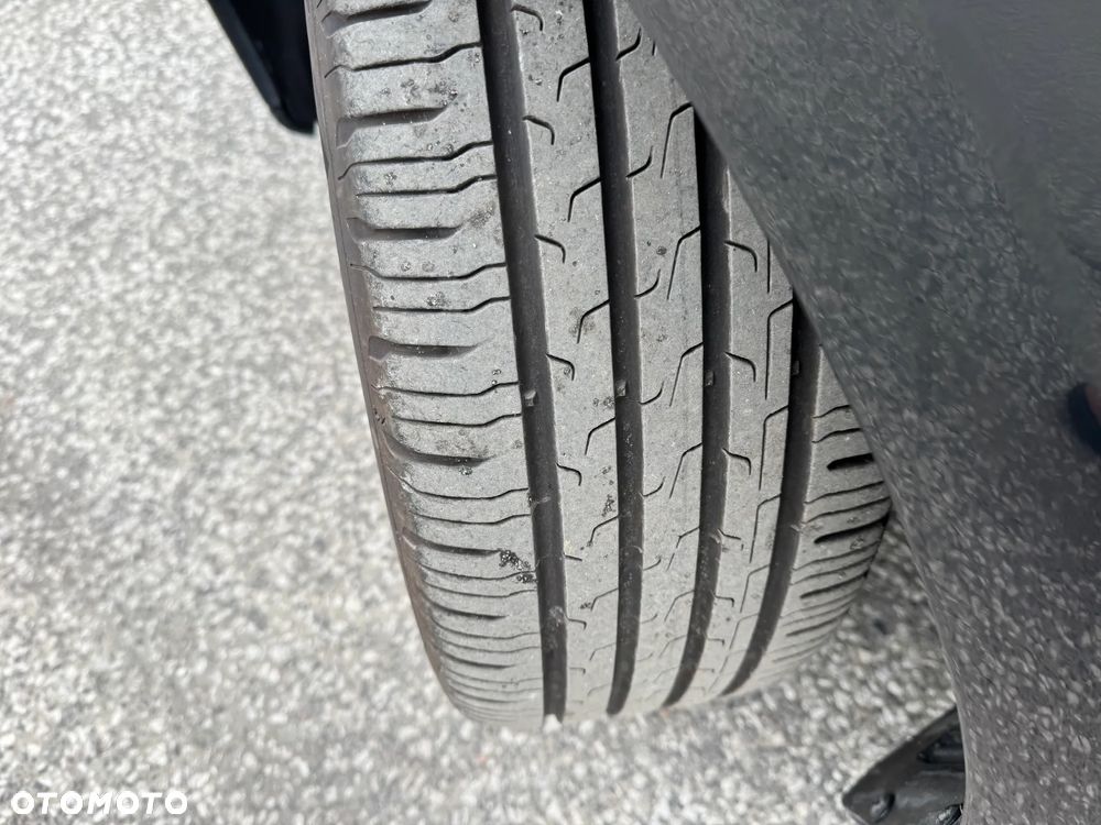 Kia Ceed 1.6 GDI Dream Team Edition - 33