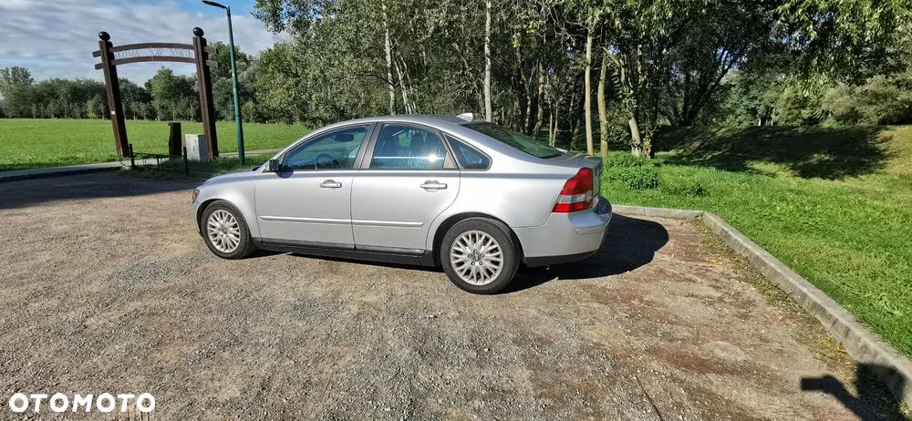 Volvo S40 2.0D Momentum - 4