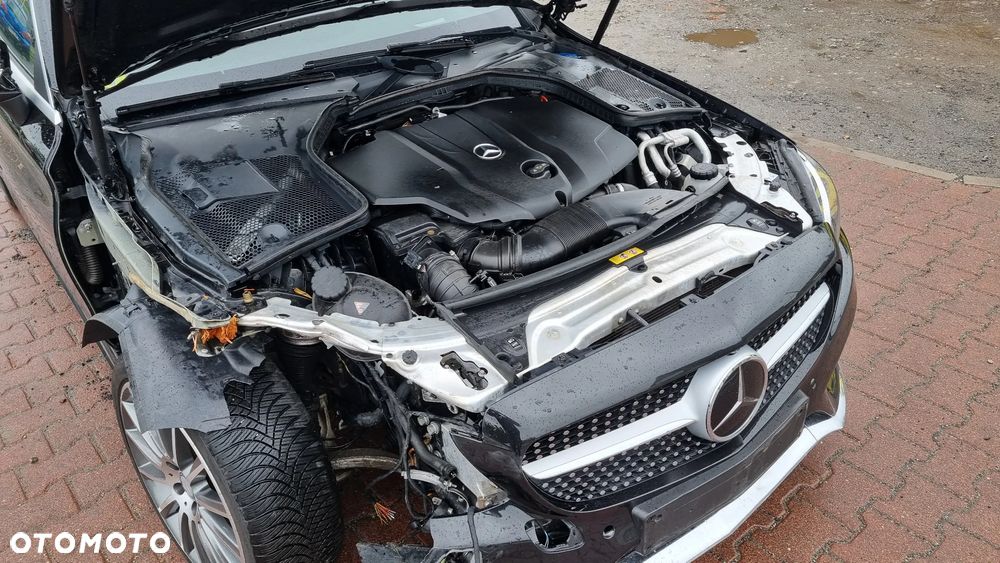 Mercedes-Benz Klasa C 220 d Kabriolet 9G-Tronic - 21