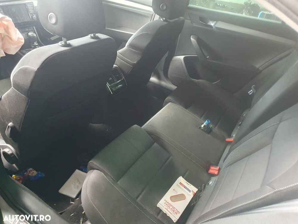 Maner exterior 7p6839885 Skoda Superb 3 [2015 - 2020] 2.0 tdi CRLB - 10