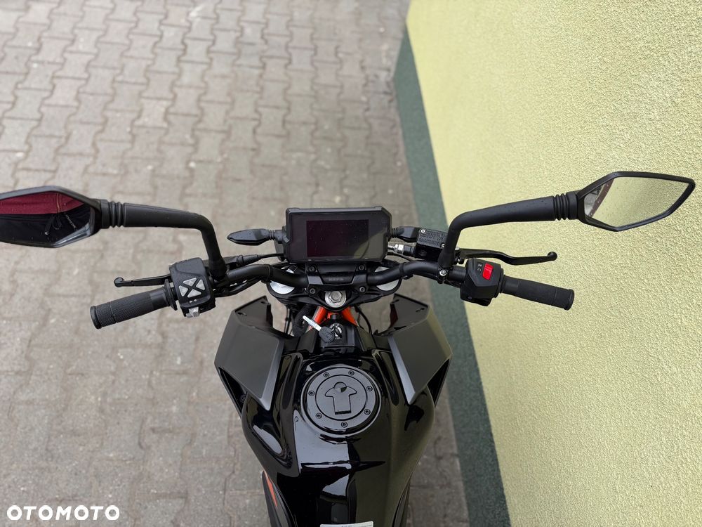 KTM Duke - 37