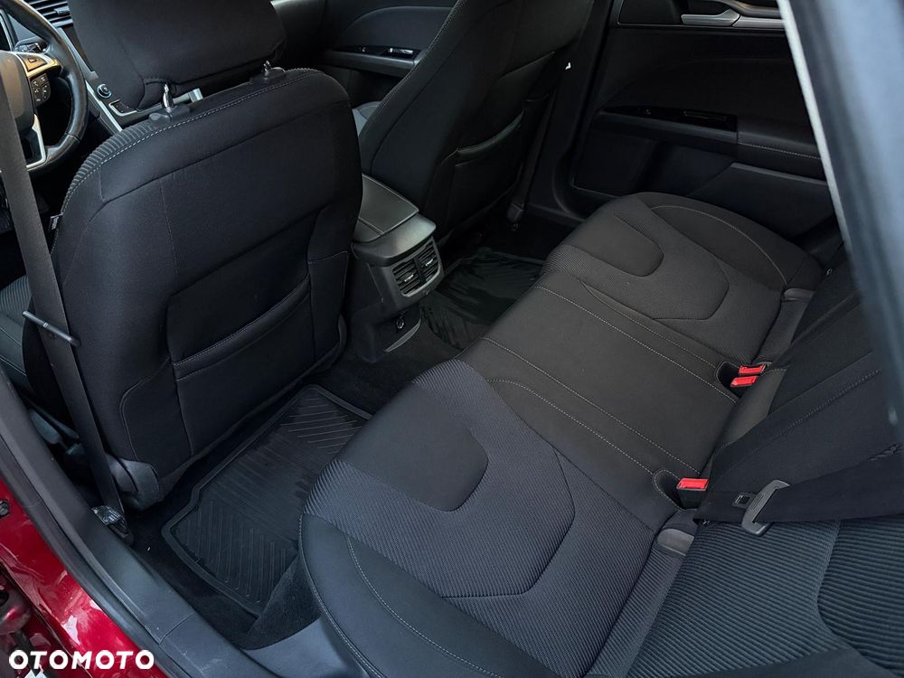Ford Mondeo 2.0 TDCi Titanium PowerShift - 8