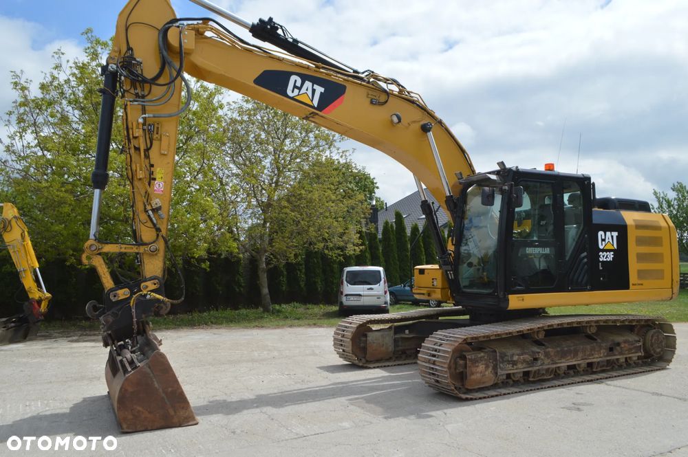 Caterpillar CAT 323 FL *2017* IDEALNA!!!