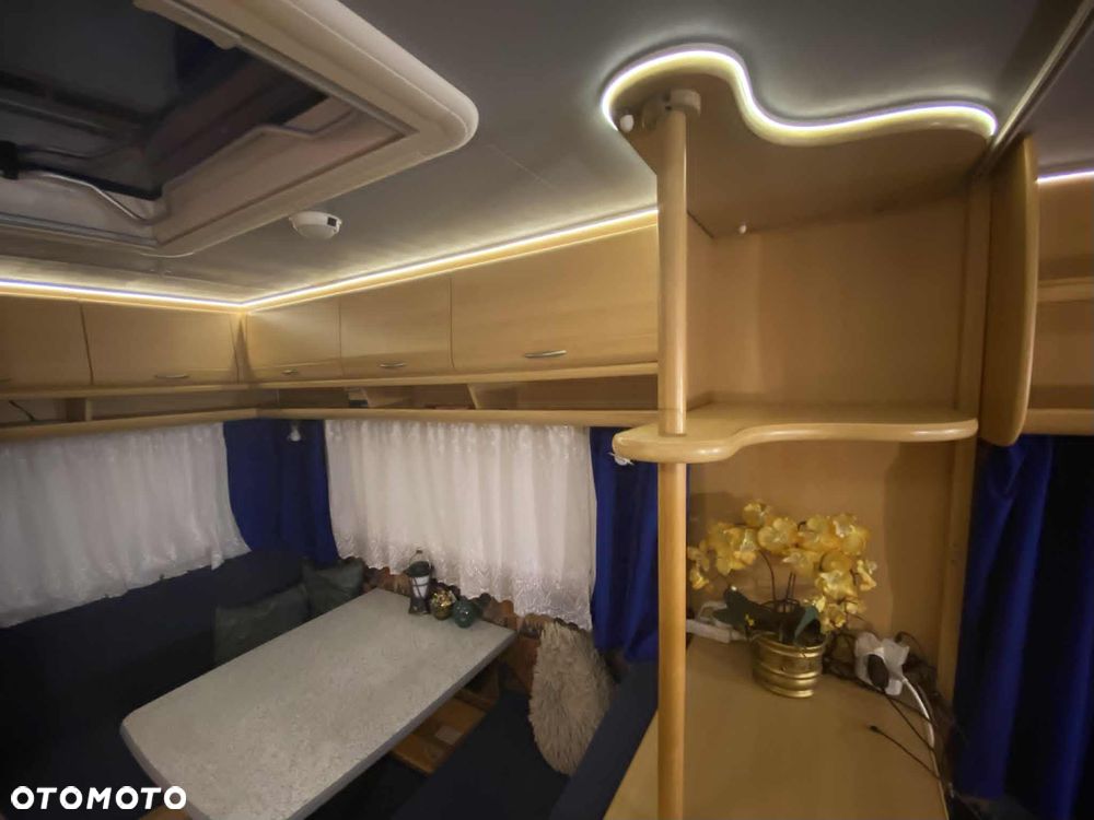 Dethleffs Camper - 7