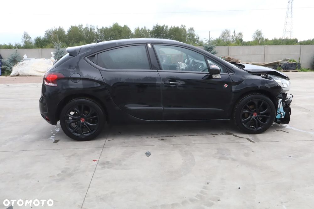 DS Automobiles DS 4 - 6