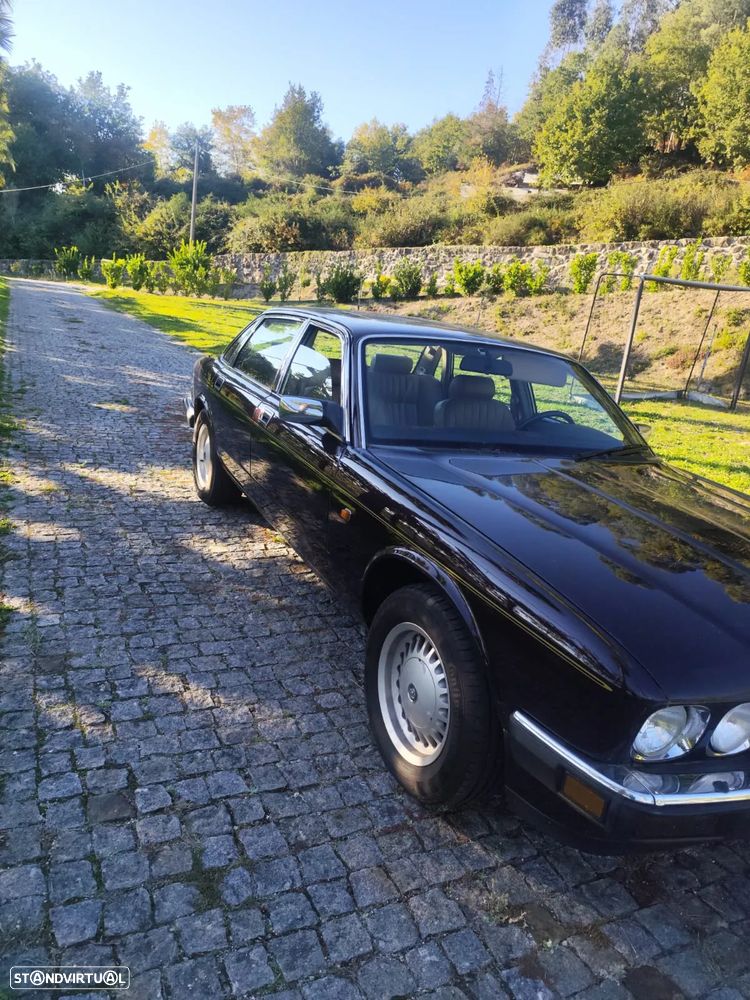 Jaguar Sovereign - 2