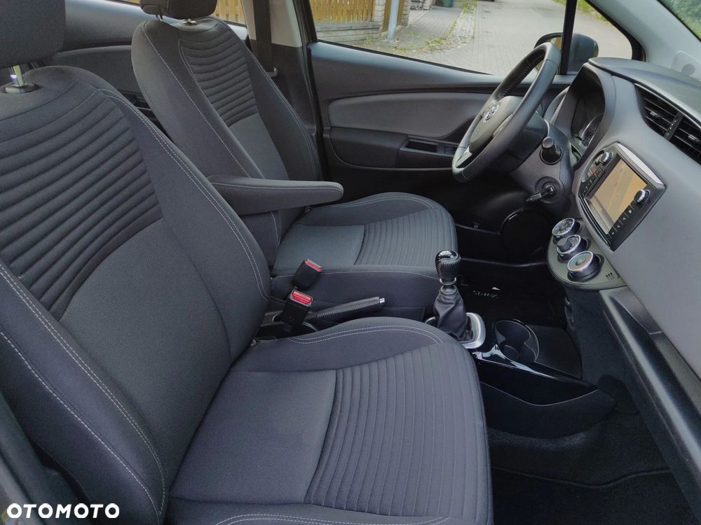 Toyota Yaris 1.33 Business Edition - 26