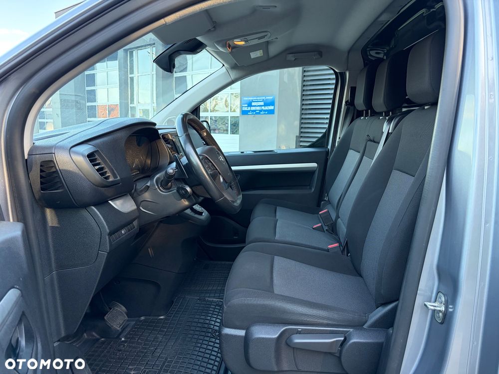 Opel VIVARO - 16