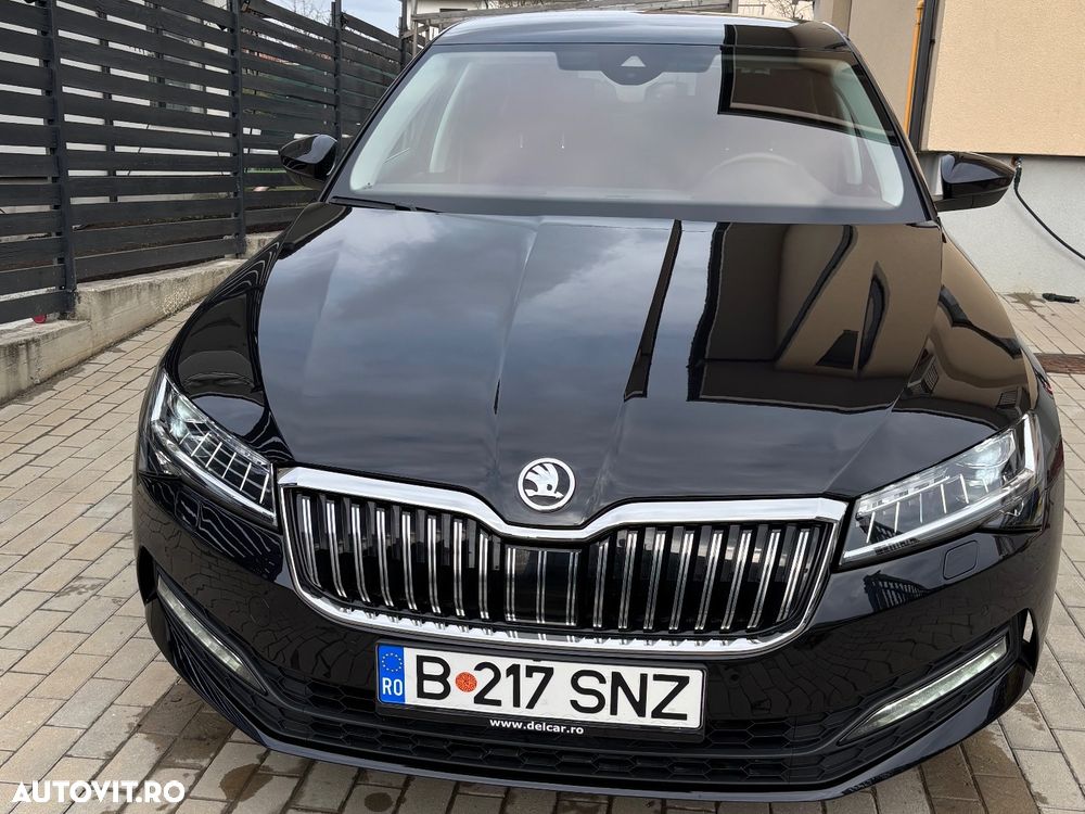 Skoda Superb 2.0 TDI DSG Ambition - 31