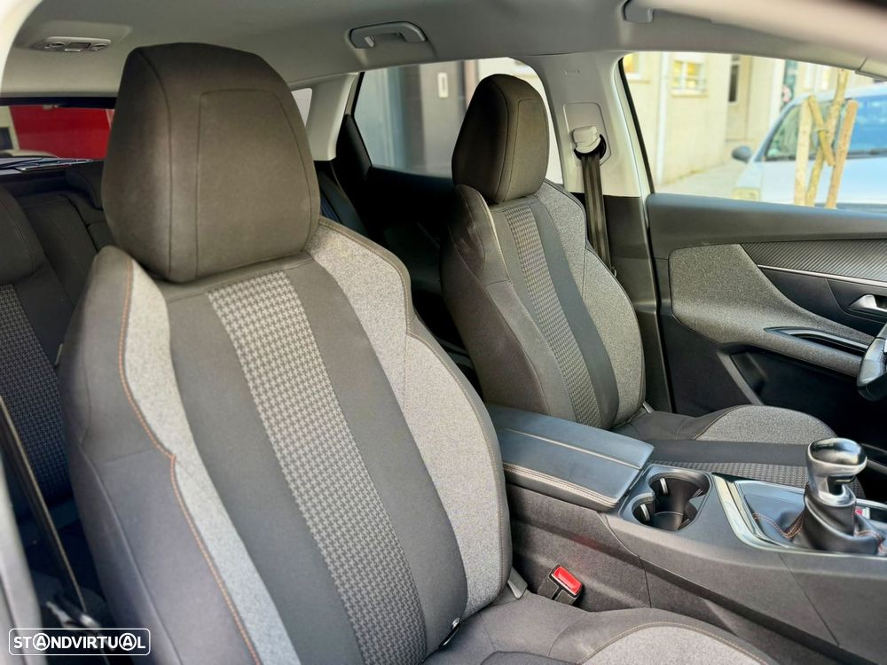 Peugeot 3008 1.5 BlueHDi Allure - 20