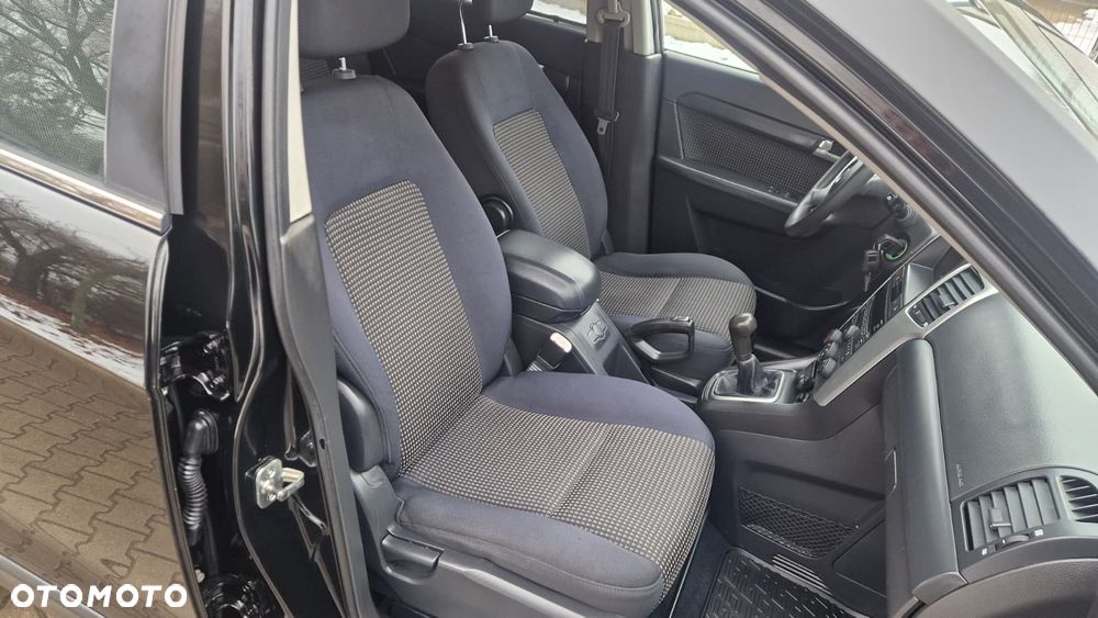 Chevrolet Captiva 2.4 2WD 7 Sitzer LS - 14