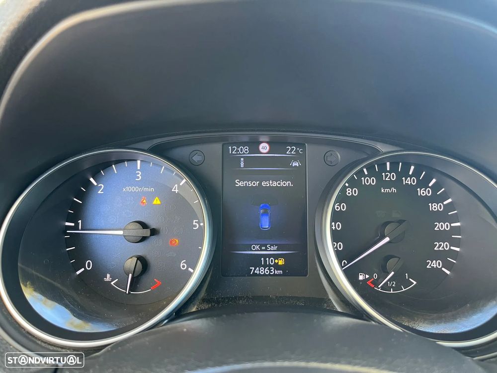 Nissan Qashqai 1.5 dCi N-Connecta RS+PS - 22