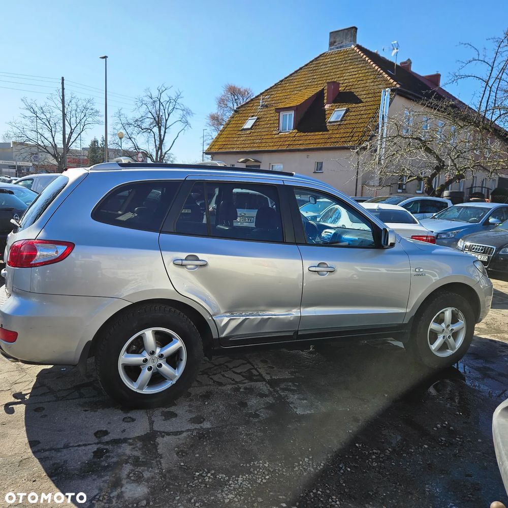 Hyundai Santa Fe - 3