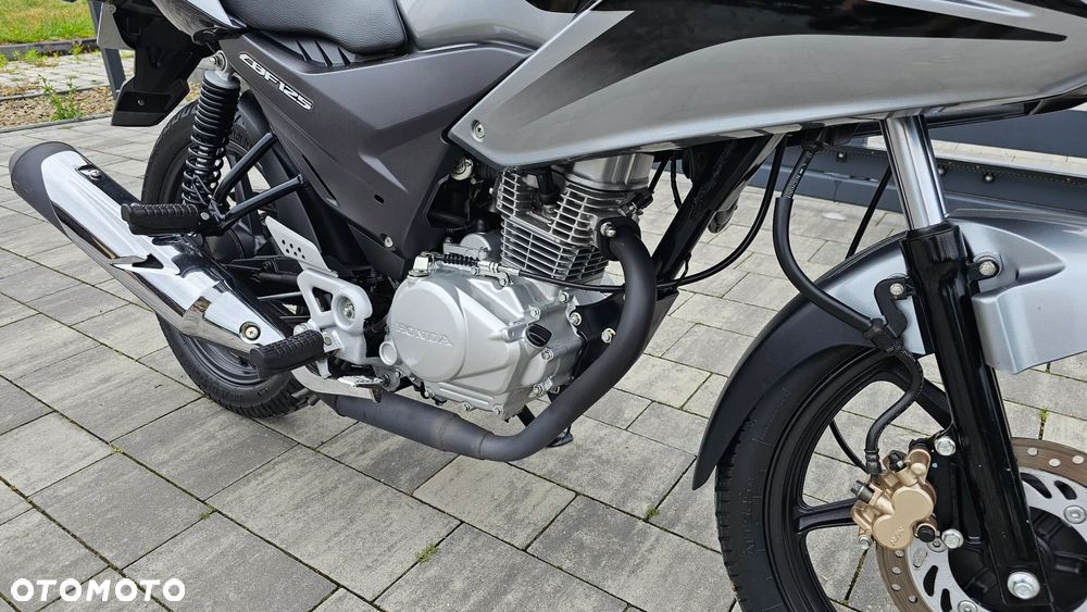 Honda CBF - 8