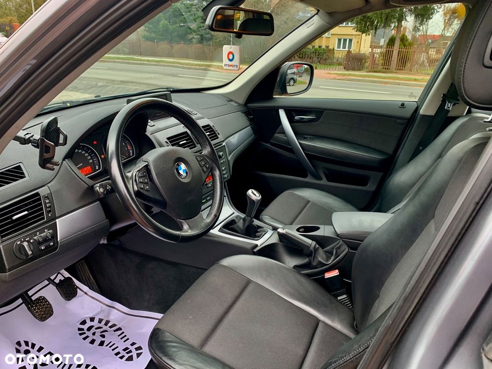 BMW X3 xDrive20i Edition Exclusive - 16