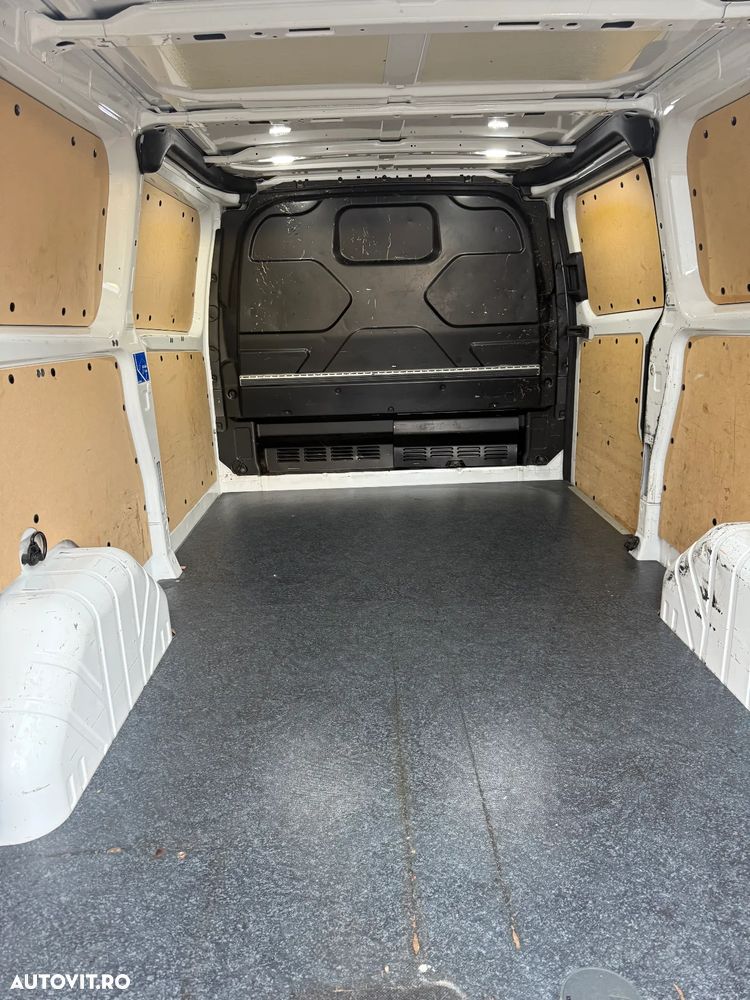 Ford Transit Custom L2H1 2.0L CR TC DSL PANTHER G - 26