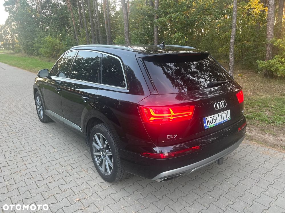Audi Q7 3.0 TFSI Quattro Tiptr - 3