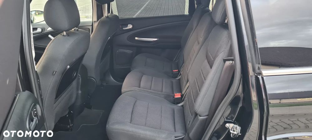Ford Galaxy 2.0 TDCi Titanium - 13