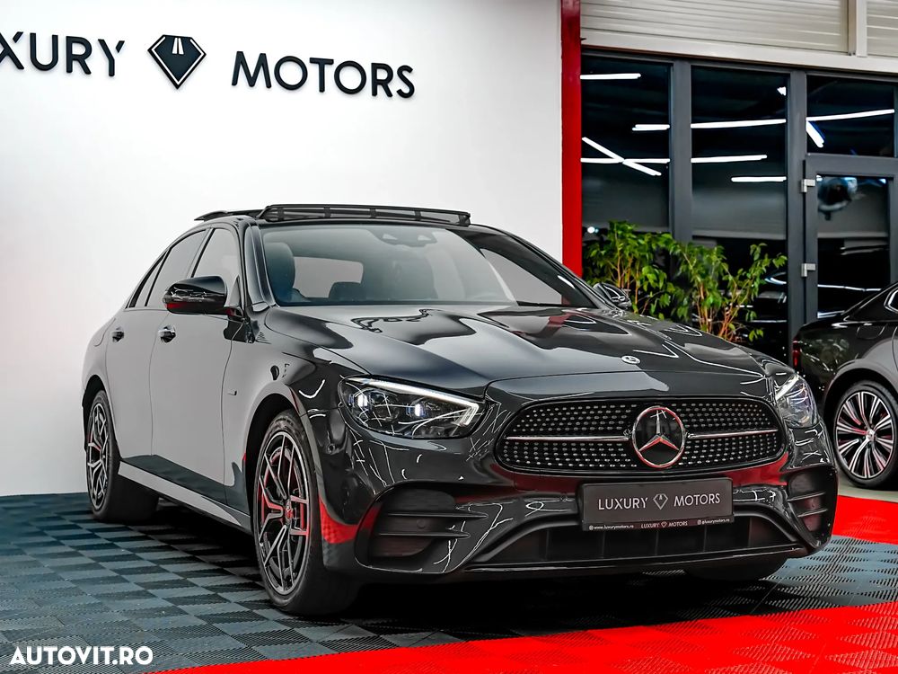 Mercedes-Benz E 300 de 9G-TRONIC AMG Line - 13