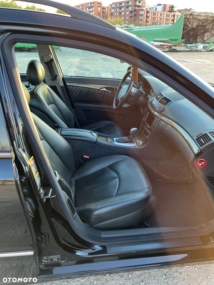 Mercedes-Benz Klasa E 320 CDI T Avantgarde - 12