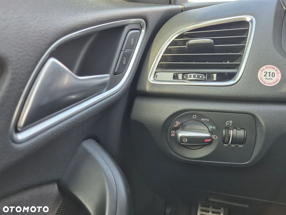 Audi RS Q3 2.5 TFSI quattro S tronic - 34