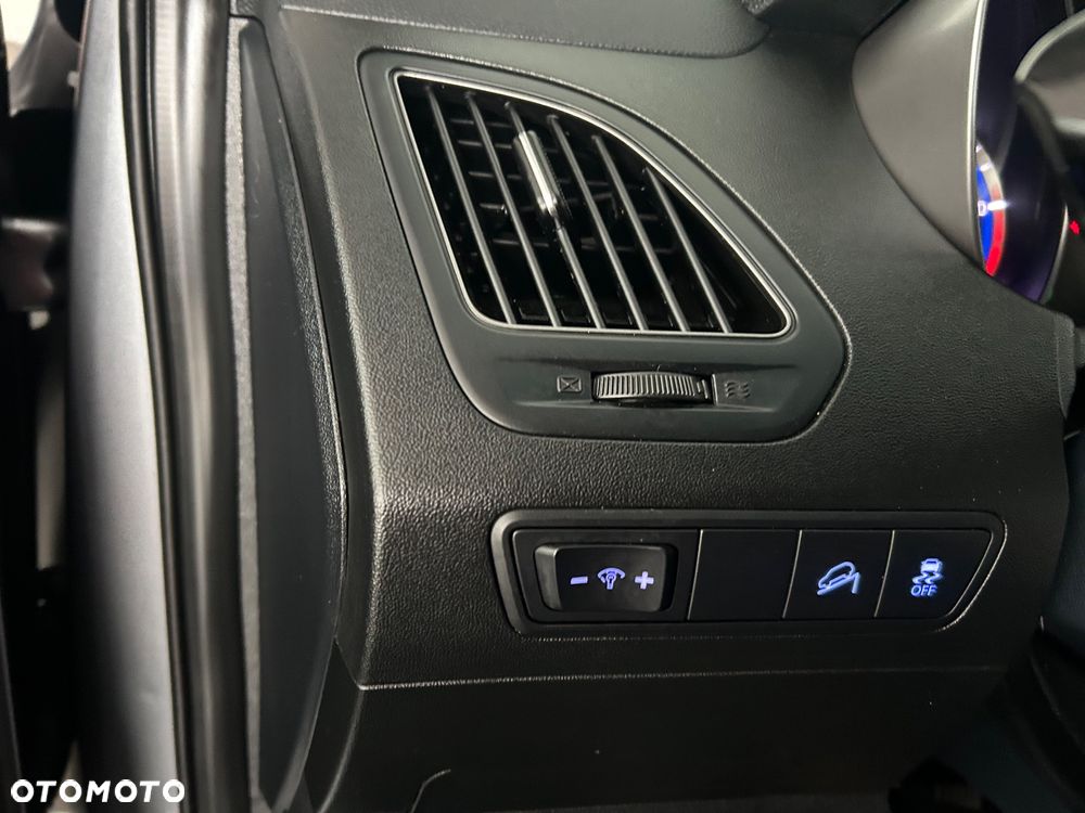 Hyundai ix35 1.7 CRDi 2WD blue Finale - 40