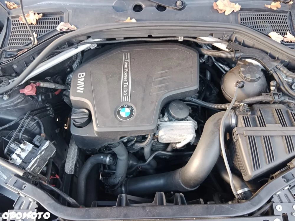 BMW X3 xDrive20i Advantage - 20