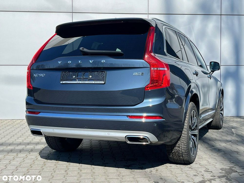 Volvo XC 90 - 7
