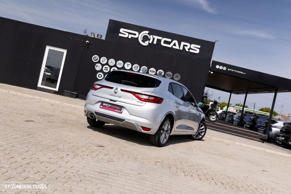 Renault Mégane 1.5 Blue dCi GT Line - 6
