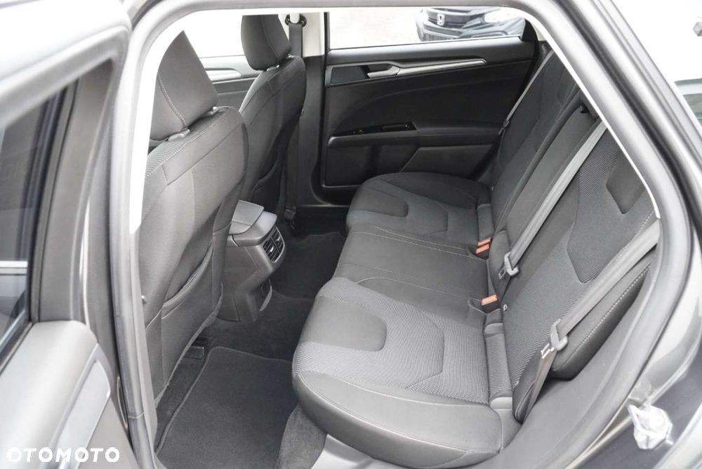 Ford Mondeo 2.0 TDCi STart-Stopp PowerShift-Aut Titanium - 8