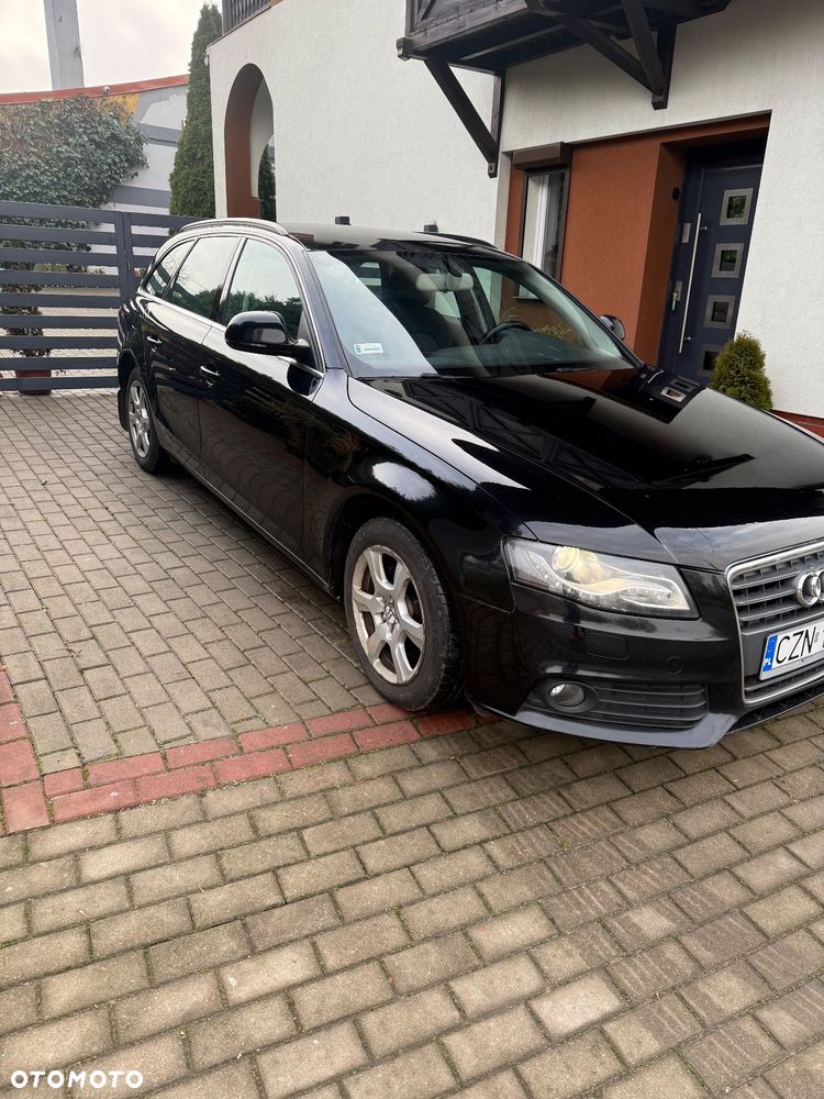 Audi A4 Avant - 4
