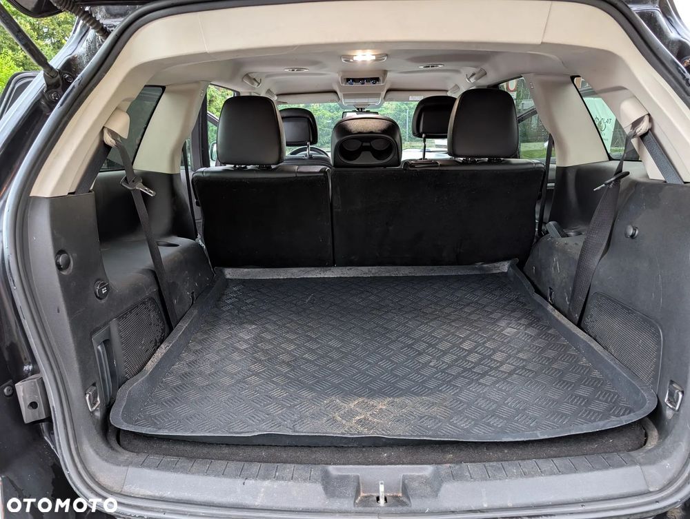 Fiat Freemont 2.0 Multijet Lounge AWD - 12