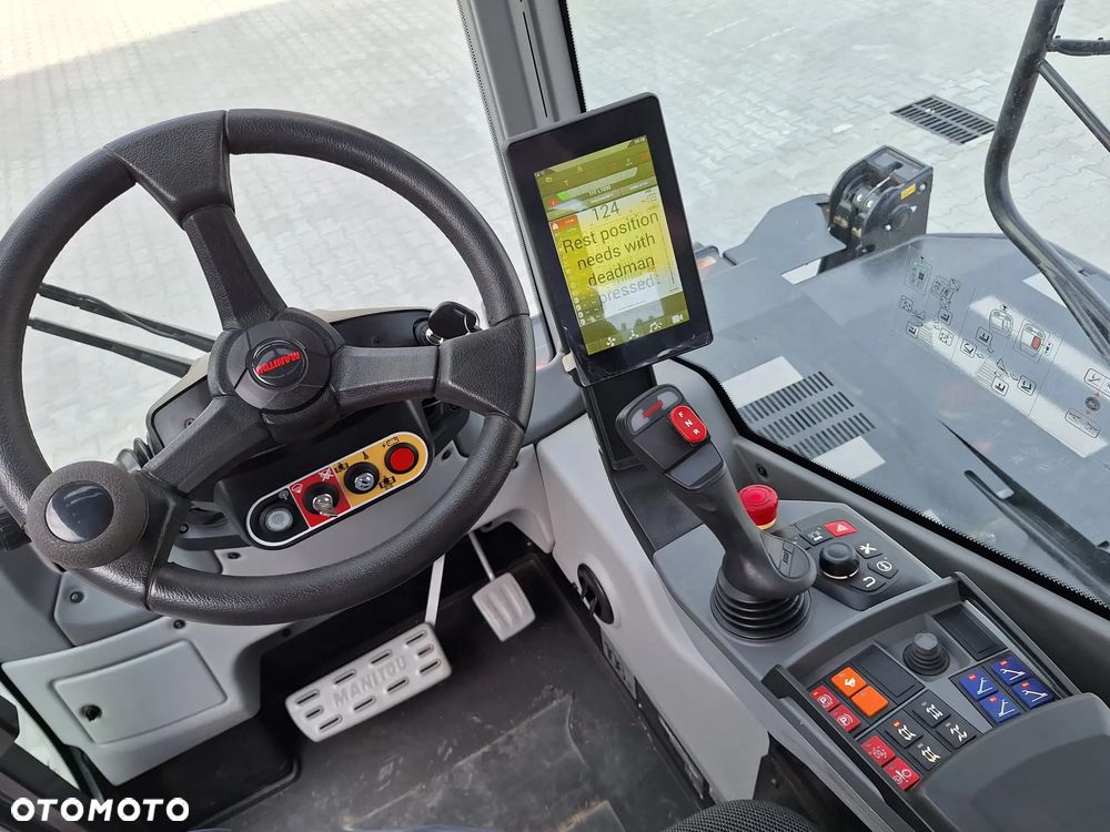 Manitou ładowarka teleskopowa obrotowa MRT 2545 360 115 Vision - 5