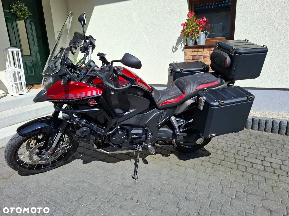 Honda VFR - 2