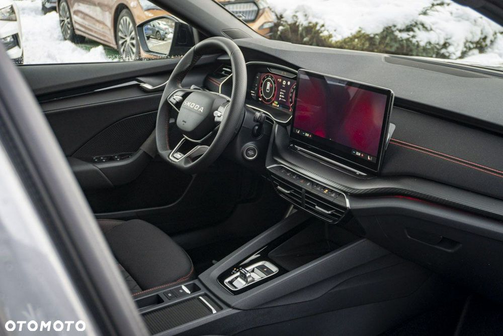 Skoda Octavia 2.0 TSI RS DSG - 20
