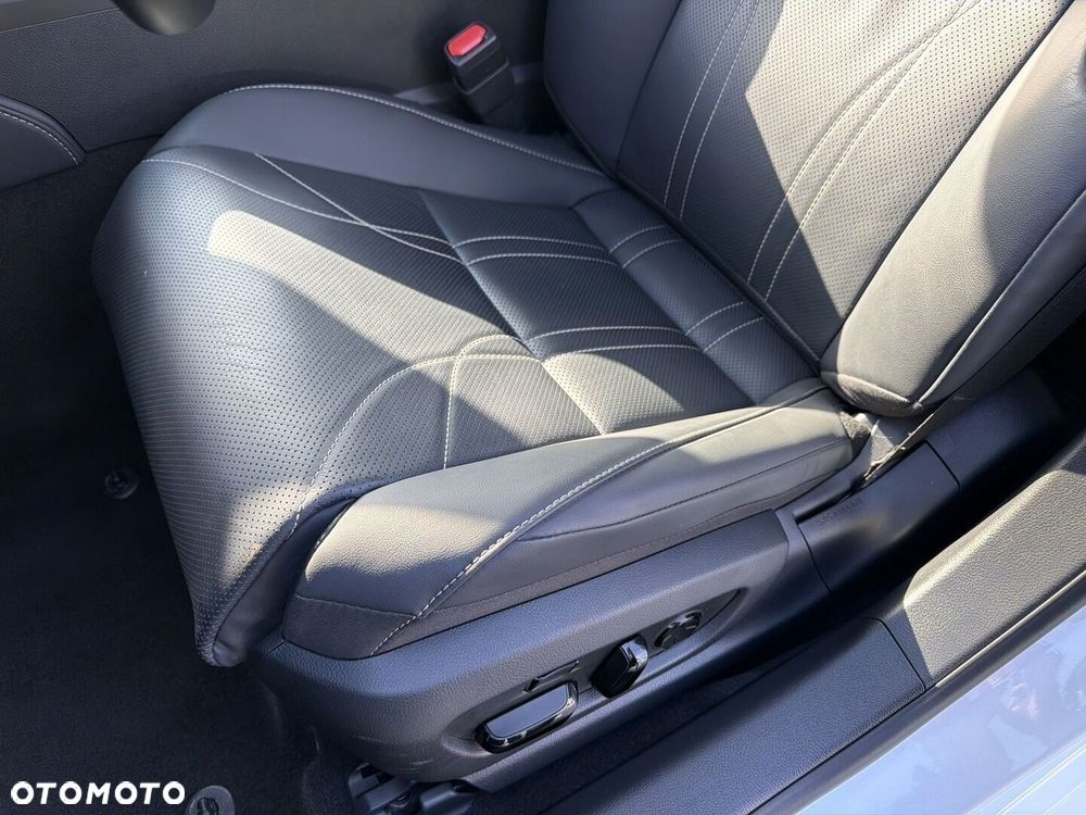 Lexus ES 300h Prestige - 22