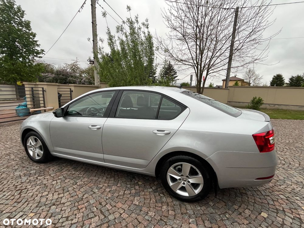 Skoda Octavia 1.5 TSI ACT Ambition - 15