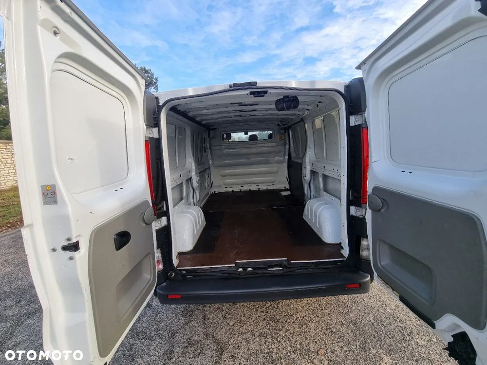 Renault Trafic - 2