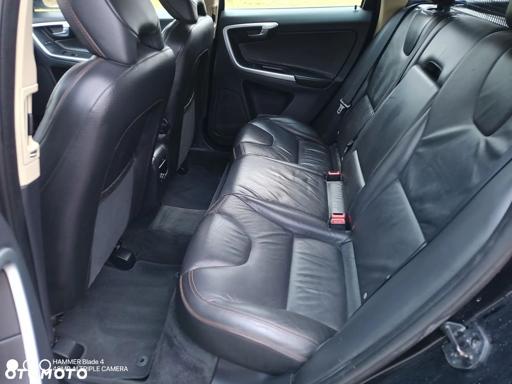 Volvo XC 60 2.0T Kinetic - 17