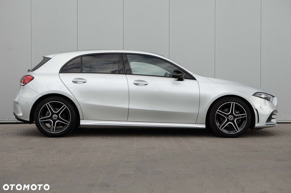 Mercedes-Benz Klasa A 180 AMG Line 7G-DCT - 12