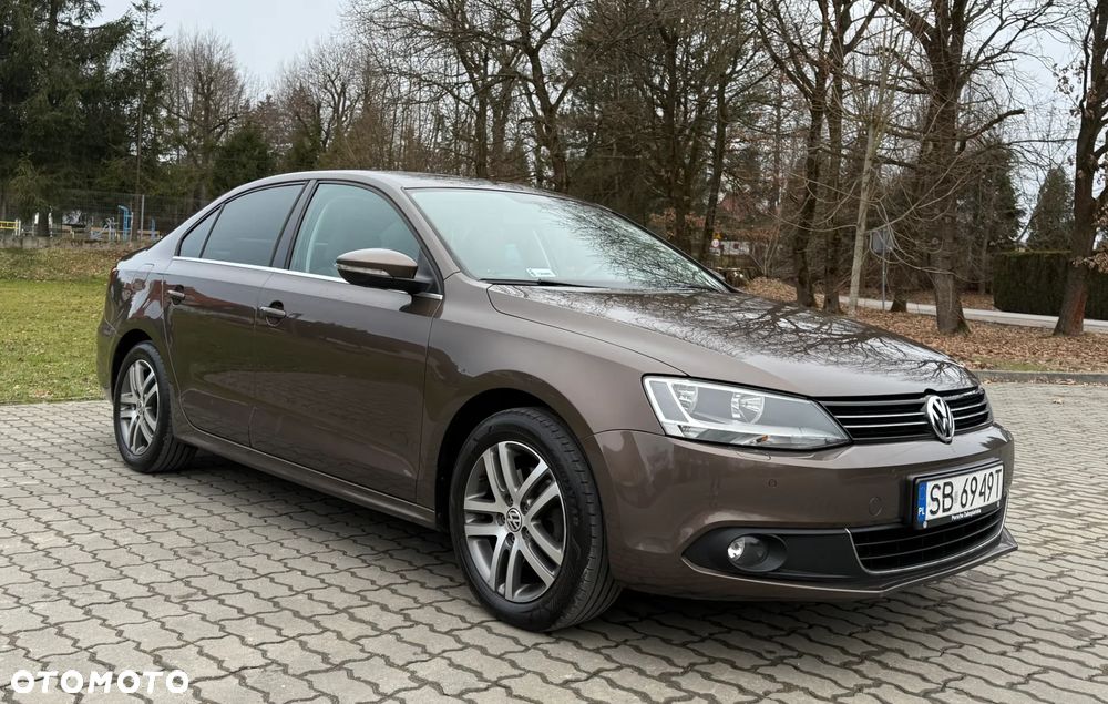 Volkswagen Jetta 1.4 TSI Highline Perfectline DSG - 1