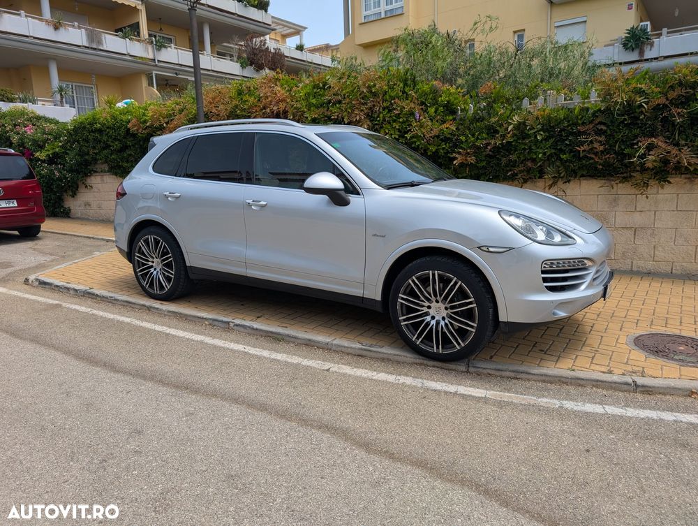 Porsche Cayenne Platinum Edition - 11