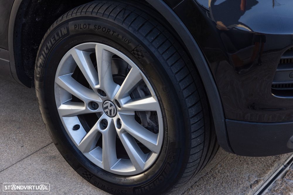 VW Touareg 3.0 TDI V6 Tiptronic - 20