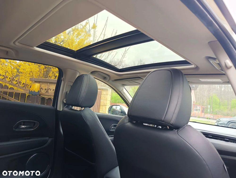 Honda HR-V 1.5 i-VTEC CVT Executive - 29